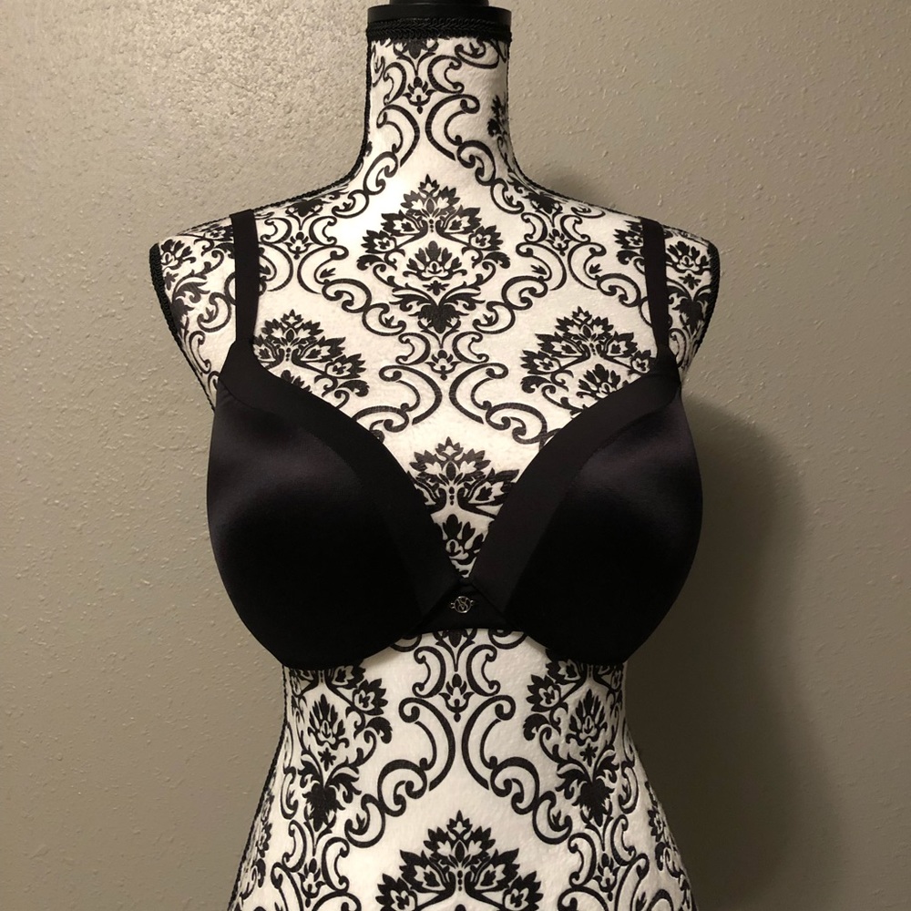 VS Black 36D Push Up Bra